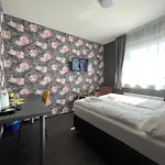 Dua Hotel 3*