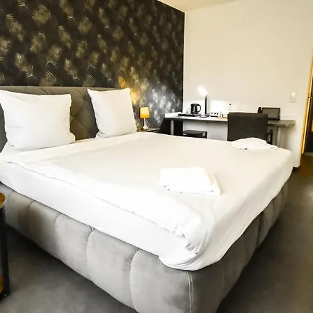 Dua Hotel 3*
