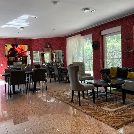 Dua Hotel 3*