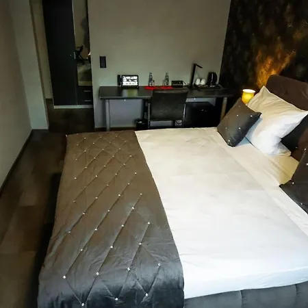 Dua Szálloda Sarstedt