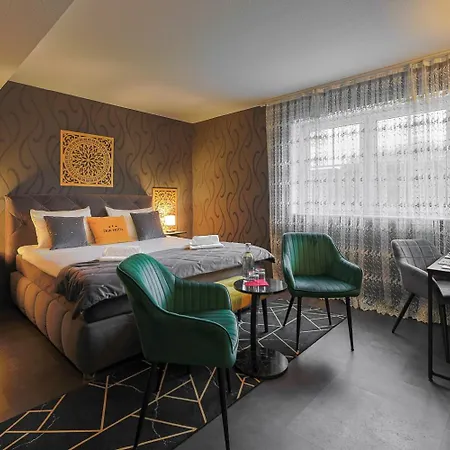 Dua Hotel 3*