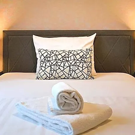 Hotel Dua Sarstedt